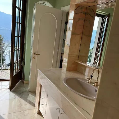Residenza Le Magnolie Гостевой дом Вербания